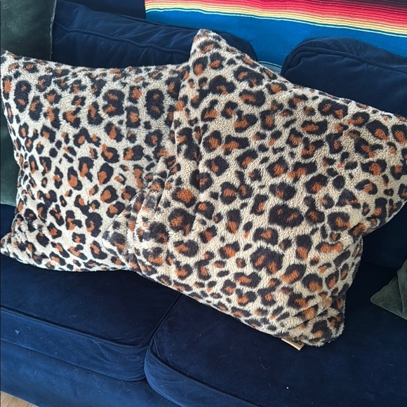 UGG Other - Pair of UGG Accent Pillows with Inserts